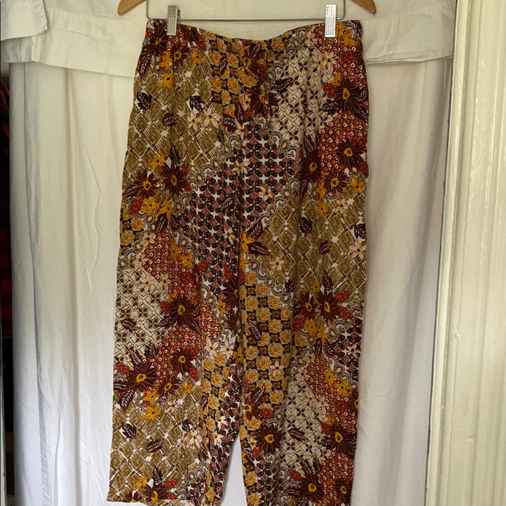 Floral Patchwork Capris
